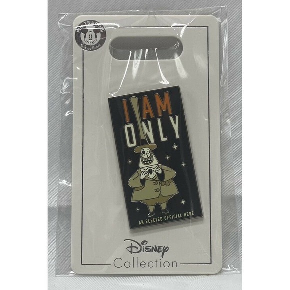 DISNEY Mayor Flair Collection Pin The Nightmare Before Christmas New with Card - Picture 1 of 2